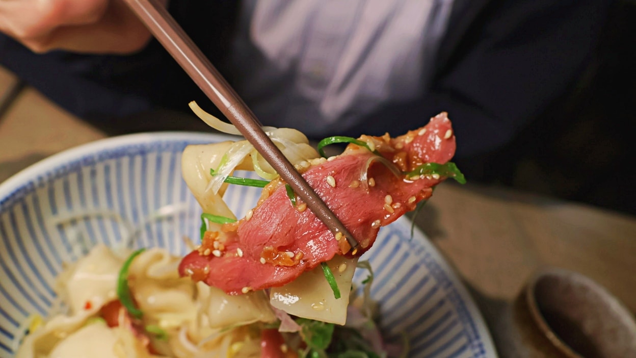 新店牛肉麵|功夫豬私廚好麵評論——獨家秘製湯頭,大坪林眷村懷舊風特色餐廳 - 第23張圖