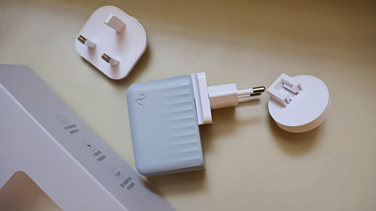 Allite 評價|Allite A1 PRO 70W 氮化鎵快充頭+WQ1 Qi2磁吸無線充電座——台灣品牌快充開箱 - 第5張圖