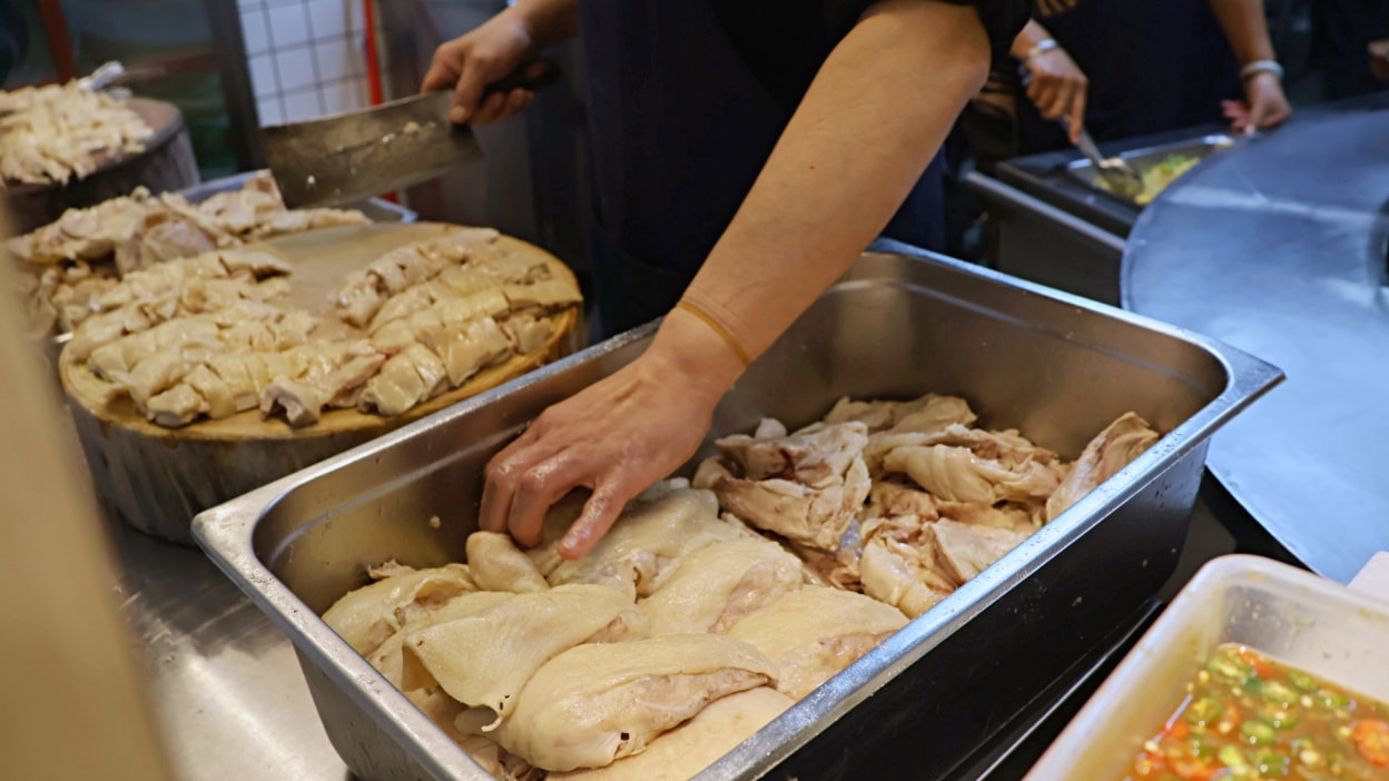 慶城街平價美食|慶城海南雞飯——南京復興便當NO.1,只售平日的台北海南雞最新菜單 - 第5張圖