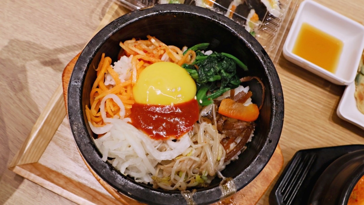 南港Lalaport 5樓美食街|韓美膳——台灣首店評價,半半套餐菜單消滅你的選擇障礙 - 第12張圖