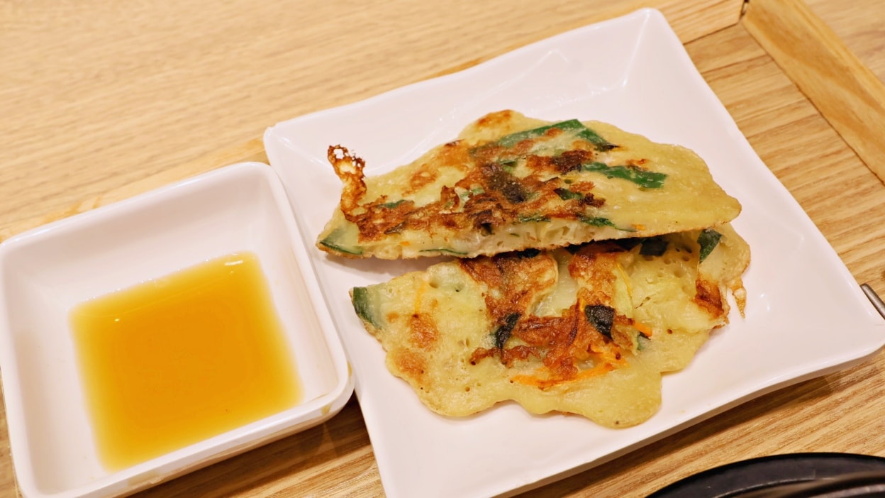 南港Lalaport 5樓美食街|韓美膳——台灣首店評價,半半套餐菜單消滅你的選擇障礙 - 第16張圖