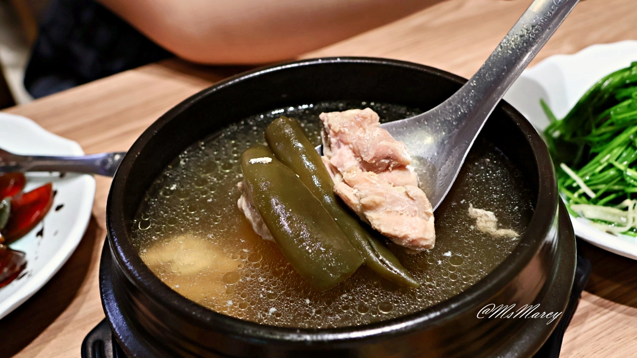 新竹東區居酒屋|六八鑫村眷村串燒小酒館:將軍村平價串燒20元起 - 第29張圖