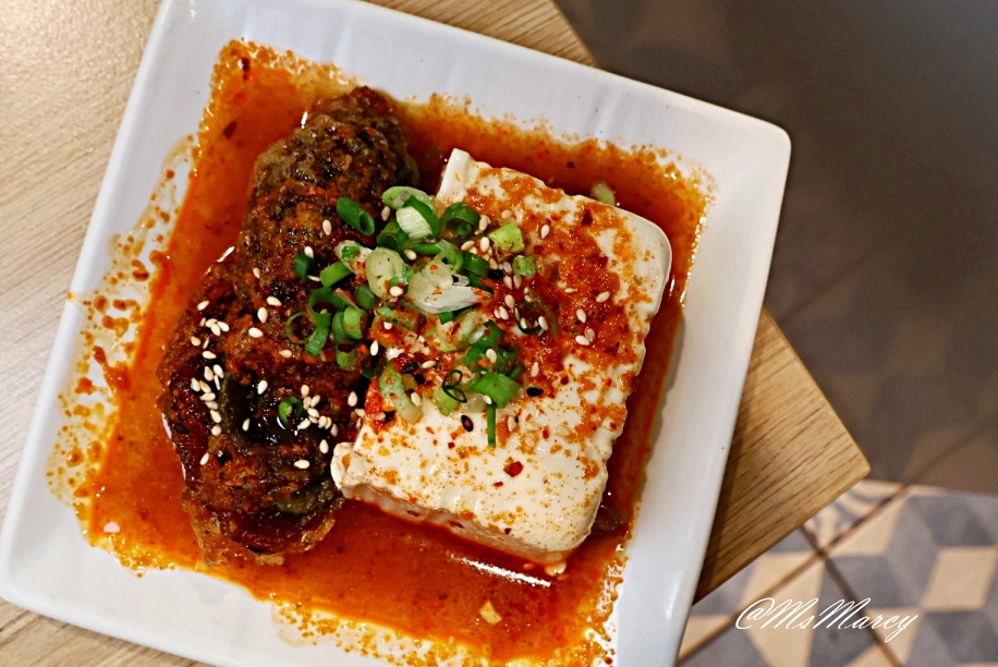 新光三越A11美食街推薦|小小麥 信義新光A11:烏龍麵69元起 - 第22張圖