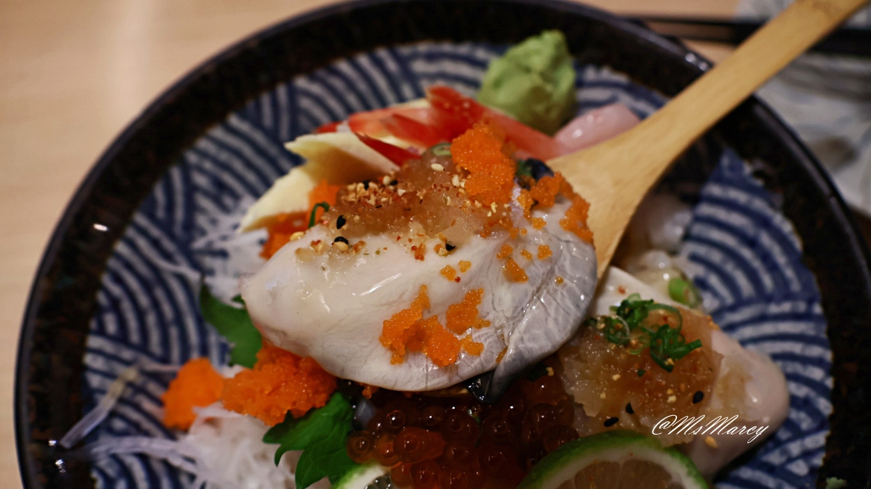 裕誠路美食|佐渡森:菜單豐富,豪華丼飯生魚片壽司的人氣鼓山區日本料理 - 第16張圖