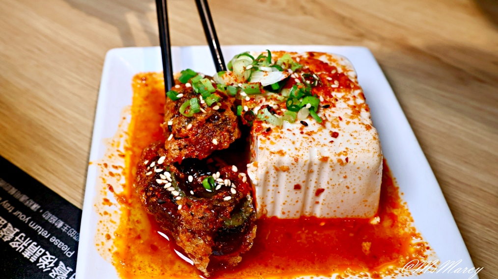 新光三越A11美食街推薦|小小麥 信義新光A11:烏龍麵69元起 - 第23張圖
