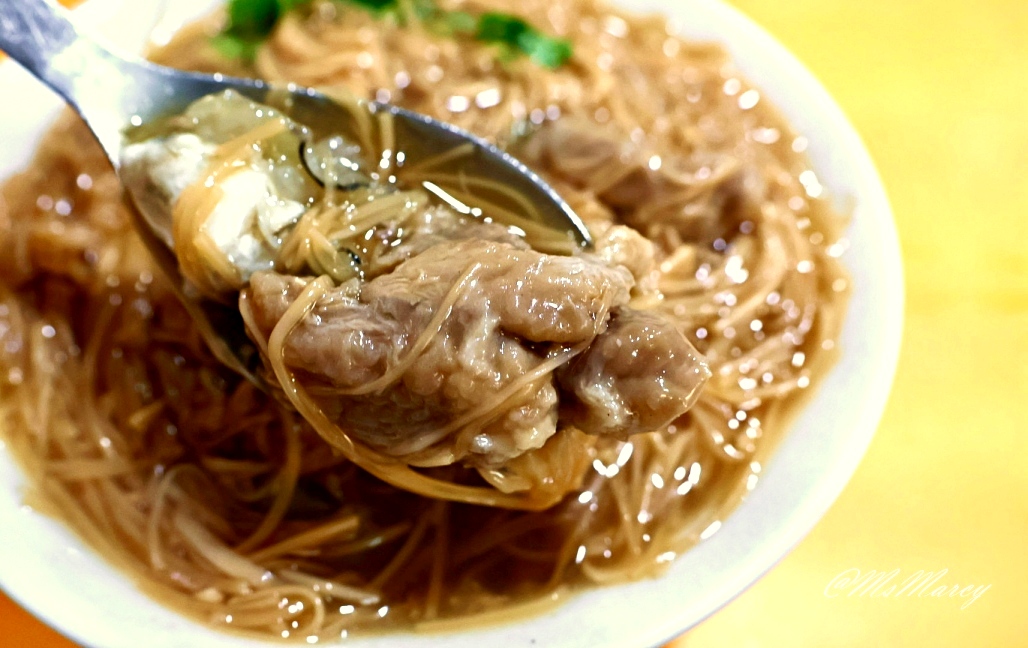民權西路站美食|麵線傳奇:時時排隊的台北麵線,料多味美 - 第12張圖