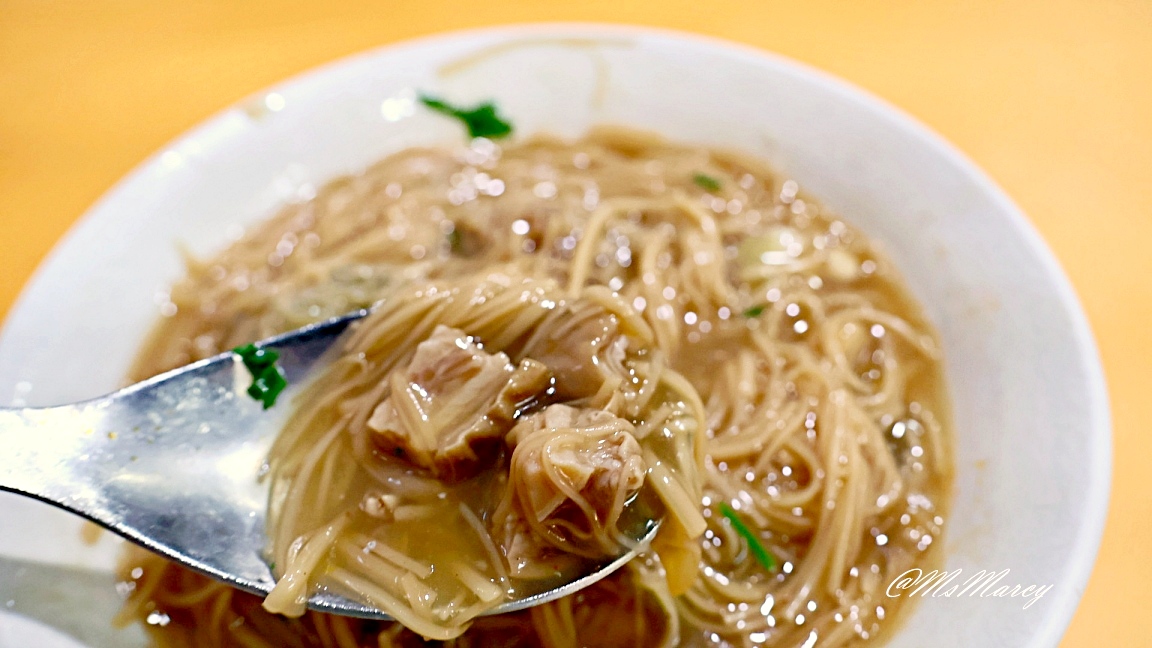 民權西路站美食|麵線傳奇:時時排隊的台北麵線,料多味美 - 第15張圖