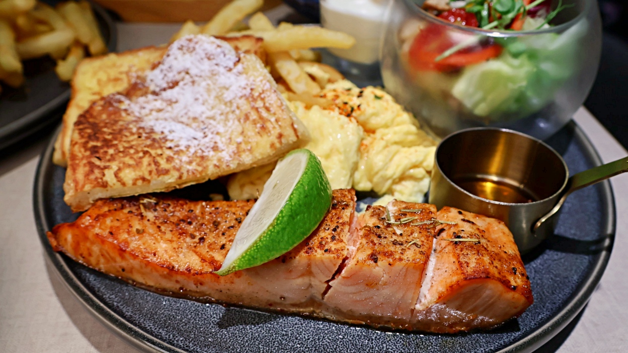 東區早午餐推薦|At.First More早寓仁愛店:菜單超豐富的人氣忠孝敦化網美餐廳 - 第24張圖 東區早午餐推薦|At.First More早寓仁愛店:菜單超豐富的人氣忠孝敦化網美餐廳