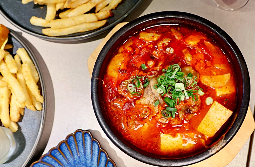 東區早午餐推薦|At.First More早寓仁愛店:菜單超豐富的人氣忠孝敦化網美餐廳 - 第29張圖 東區早午餐推薦|At.First More早寓仁愛店:菜單超豐富的人氣忠孝敦化網美餐廳