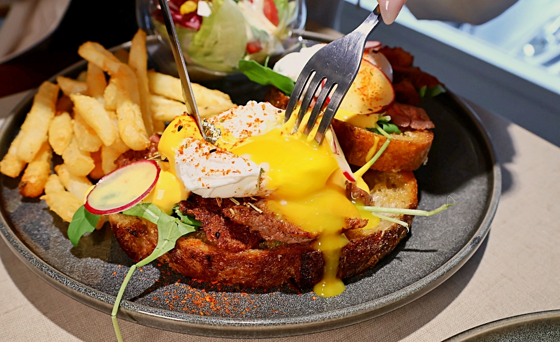 東區早午餐推薦|At.First More早寓仁愛店:菜單超豐富的人氣忠孝敦化網美餐廳 - 第19張圖 東區早午餐推薦|At.First More早寓仁愛店:菜單超豐富的人氣忠孝敦化網美餐廳