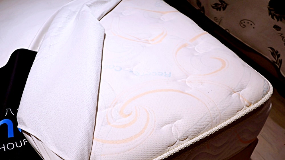 新北床墊推薦｜八鐘頭睡眠名床新莊門市：台灣製無毒水性膠&中鋼獨立筒，真材實料工廠直營