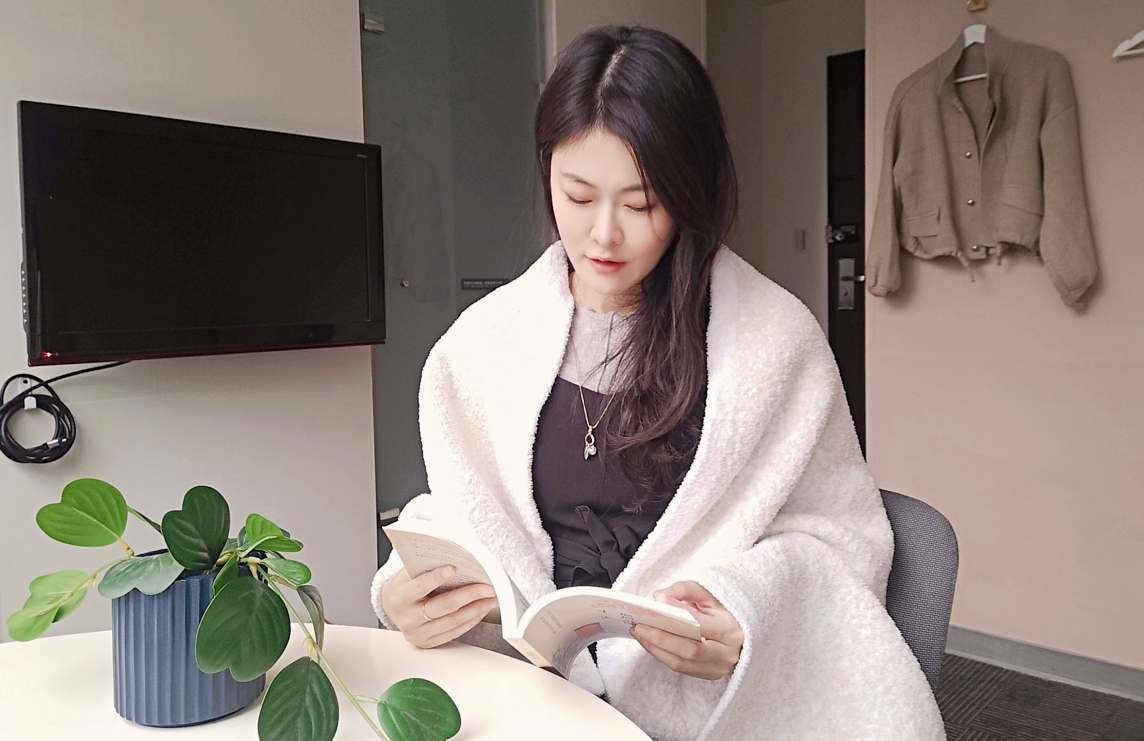 交換禮物|瑪姬愛絆禮+81舒芙蕾保溫毯2.0:台灣製造可機洗輕巧保暖毛毯推薦 - 第2張圖 交換禮物|瑪姬愛絆禮+81舒芙蕾保溫毯2.0:台灣製造可機洗輕巧保暖毛毯推薦