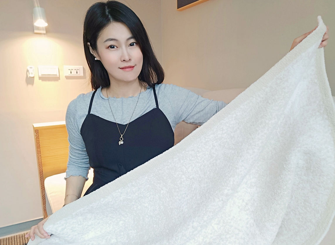 交換禮物|瑪姬愛絆禮+81舒芙蕾保溫毯2.0:台灣製造可機洗輕巧保暖毛毯推薦 - 第14張圖 交換禮物|瑪姬愛絆禮+81舒芙蕾保溫毯2.0:台灣製造可機洗輕巧保暖毛毯推薦