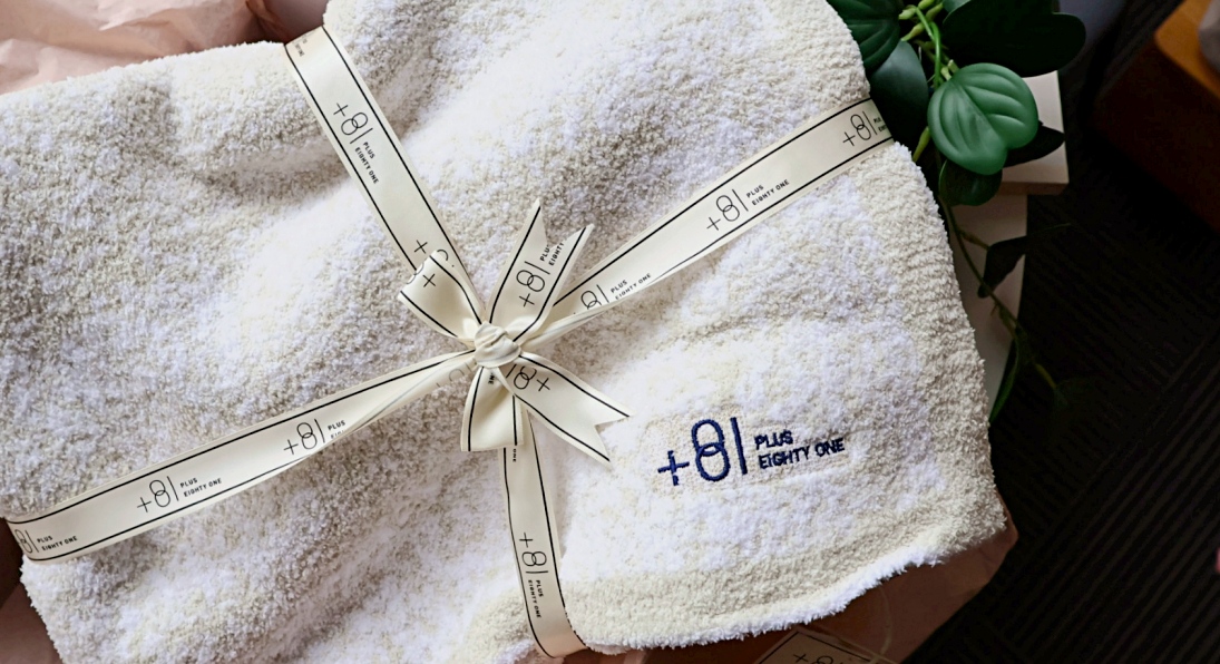 交換禮物|瑪姬愛絆禮+81舒芙蕾保溫毯2.0:台灣製造可機洗輕巧保暖毛毯推薦 - 第10張圖 交換禮物|瑪姬愛絆禮+81舒芙蕾保溫毯2.0:台灣製造可機洗輕巧保暖毛毯推薦