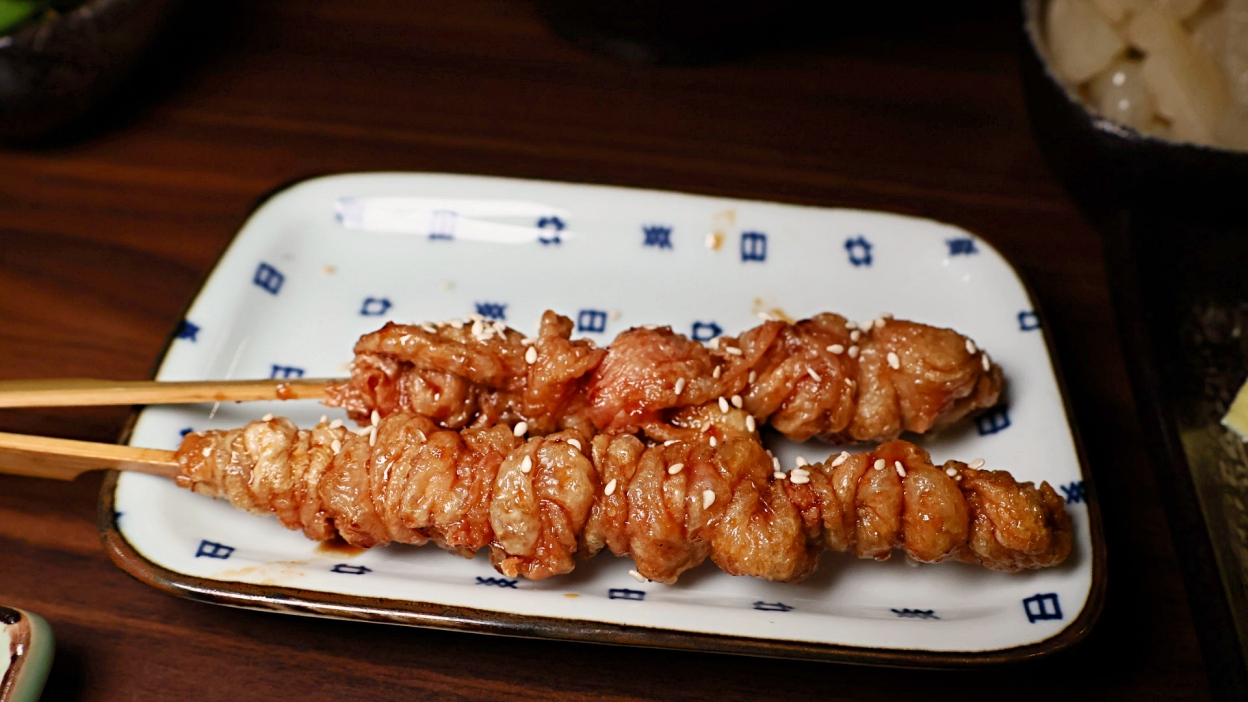 新北板橋江子翠居酒屋|老藏野炭火居酒屋:高CP值炭火串燒,必點爆量明太子系列,快揪好友大口喝酒大口吃串吧 ! - 第17張圖 新北板橋江子翠居酒屋|老藏野炭火居酒屋:高CP值炭火串燒,必點爆量明太子系列,快揪好友大口喝酒大口吃串吧 !
