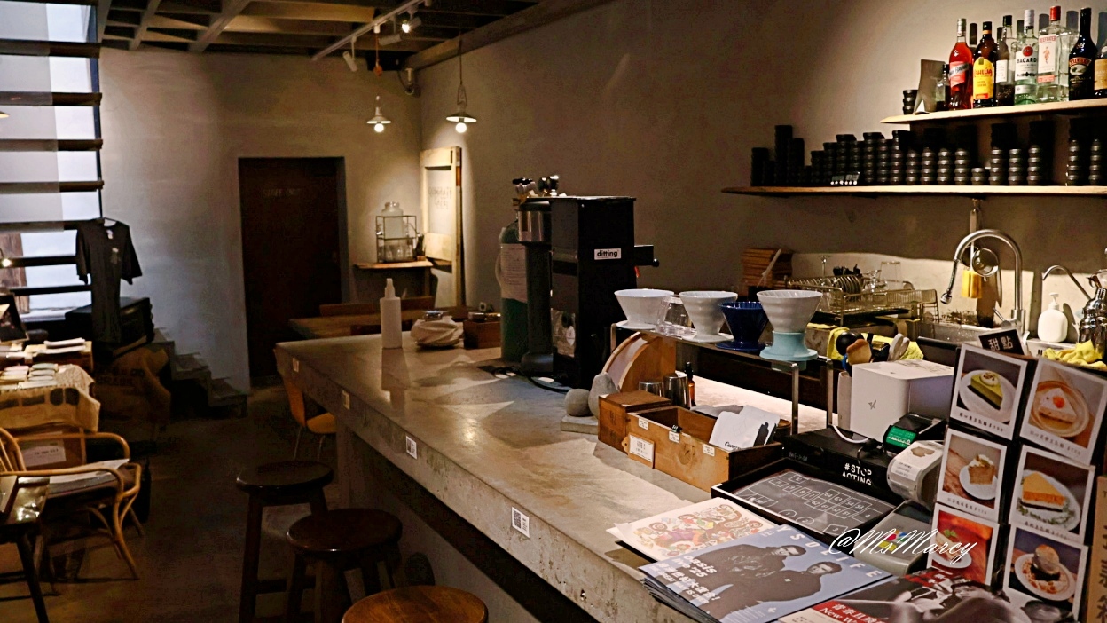 信義安和咖啡廳|Congrats Café:平日不限時老宅讀書咖啡,認真值得推薦 - 第7張圖 信義安和咖啡廳|Congrats Café:平日不限時老宅讀書咖啡,認真值得推薦