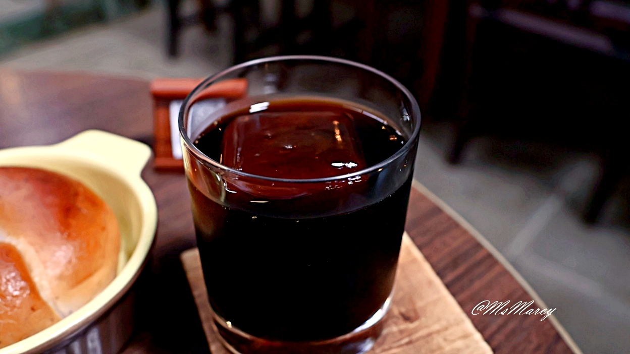 信義安和咖啡廳|Congrats Café:平日不限時老宅讀書咖啡,認真值得推薦 - 第15張圖 信義安和咖啡廳|Congrats Café:平日不限時老宅讀書咖啡,認真值得推薦