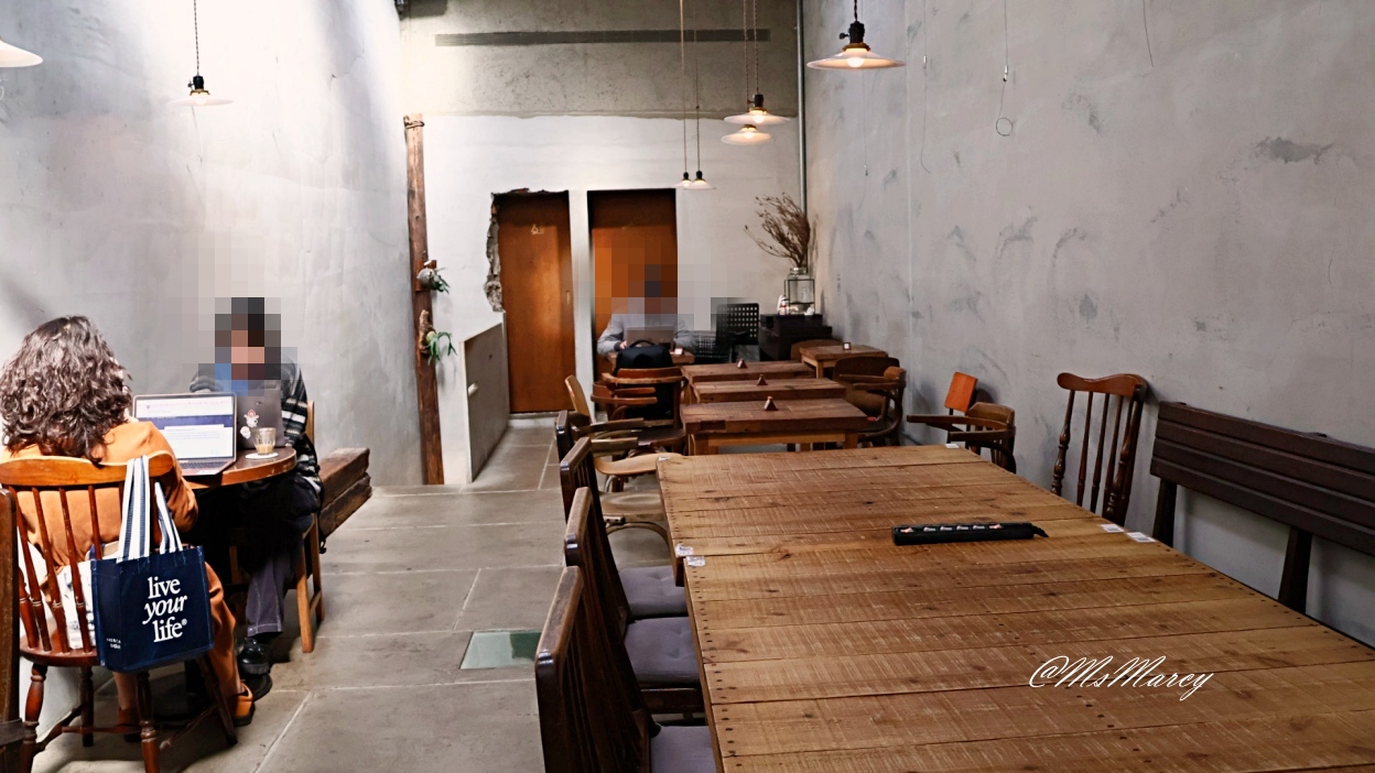 信義安和咖啡廳|Congrats Café:平日不限時老宅讀書咖啡,認真值得推薦 - 第11張圖 信義安和咖啡廳|Congrats Café:平日不限時老宅讀書咖啡,認真值得推薦