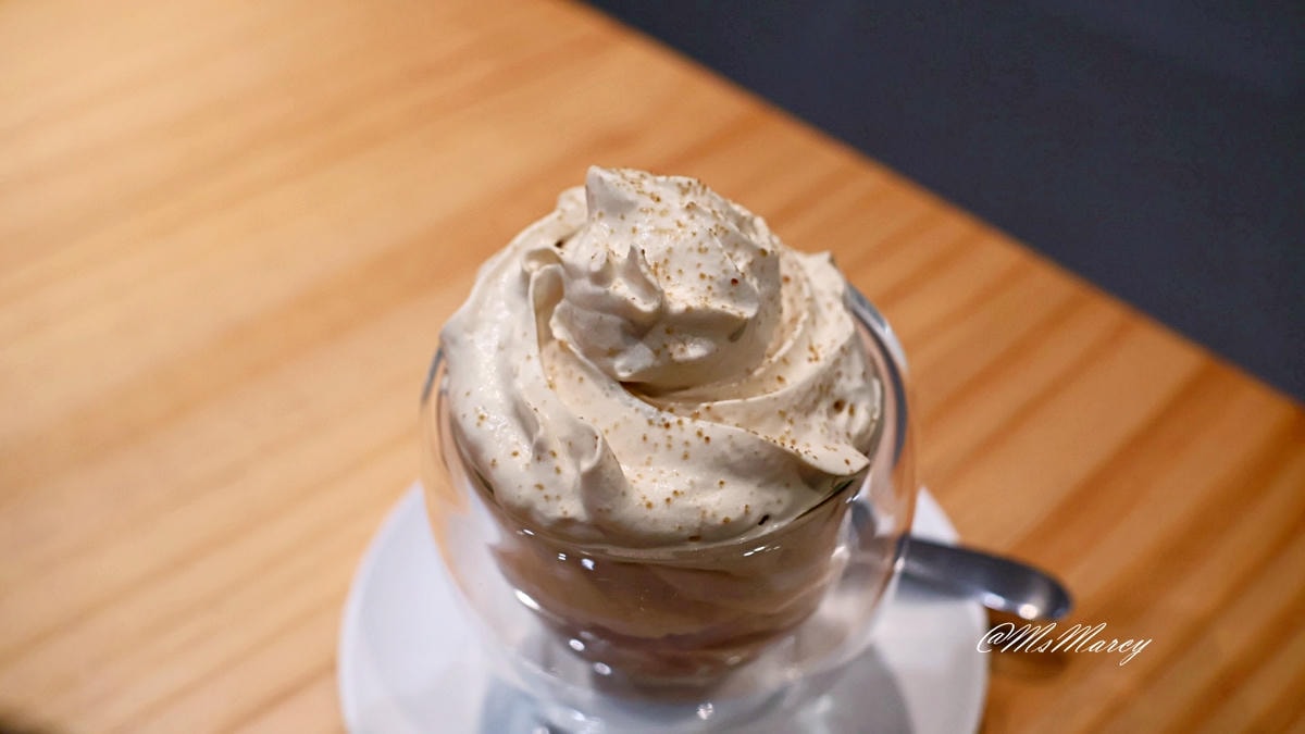 長春路咖啡廳｜KONZY KAVA評論：滿250的不限時咖啡廳，低調好空間