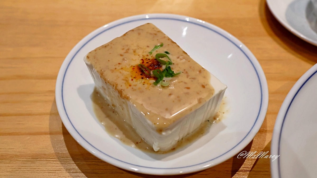 長春路咖啡廳｜KONZY KAVA評論：滿250的不限時咖啡廳，低調好空間