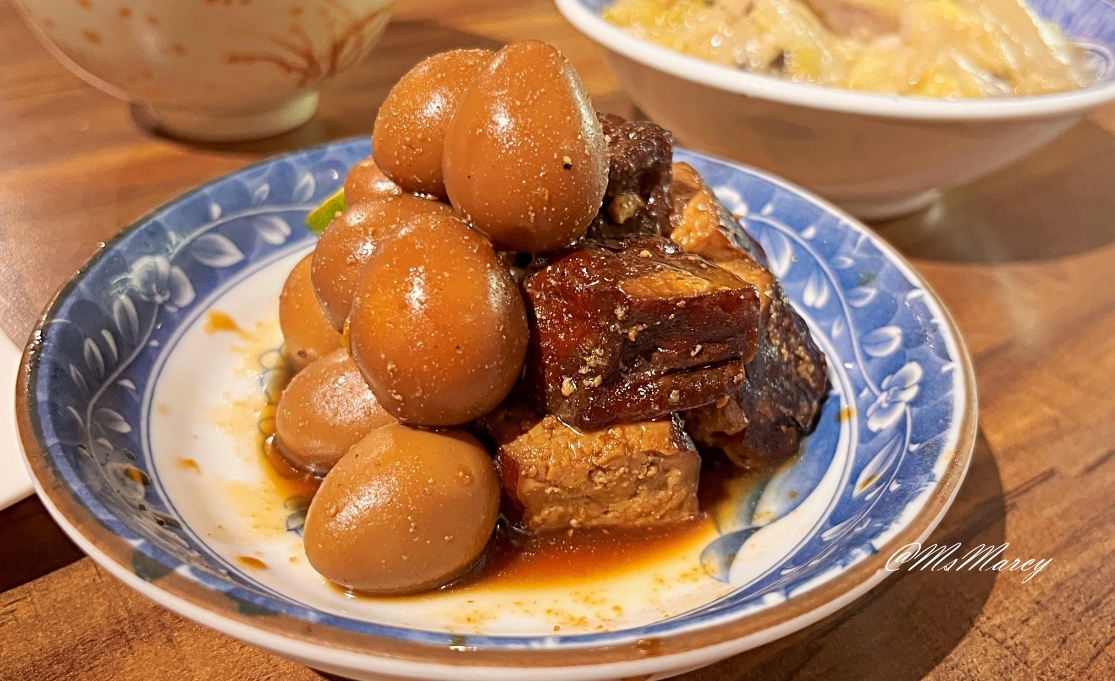 新店區公所美食│超人鱸魚：米其林必比登推薦真實評論&菜單