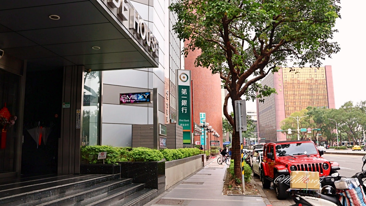 台北包場餐廳推薦｜SMEXY音樂餐廳：一流音樂美酒氣氛，專業100人尾牙派對規劃