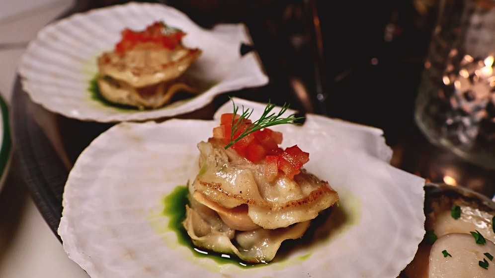 小巨蛋南京三民餐廳推薦｜Wayne’s New York 瑋恩紐約美式龍蝦牛排餐廳評論：浮誇海鮮塔和老饕肋眼上蓋