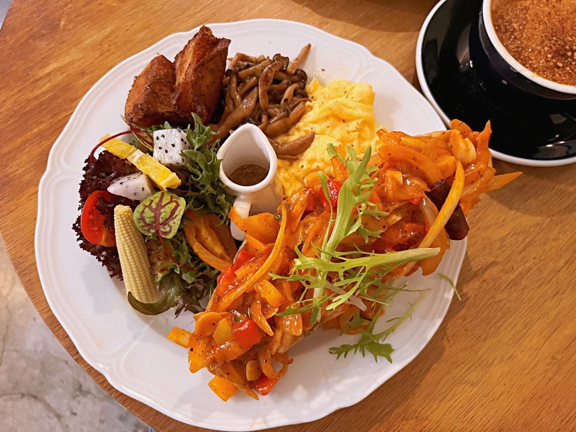 永康早午餐｜晨宅 Café & Brunch早午餐 舒芙蕾：假日必訂位人氣名店