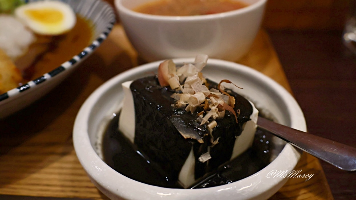 台北車站咖哩｜羅本家咖哩大同店評論：京站排隊名店，破千則好評