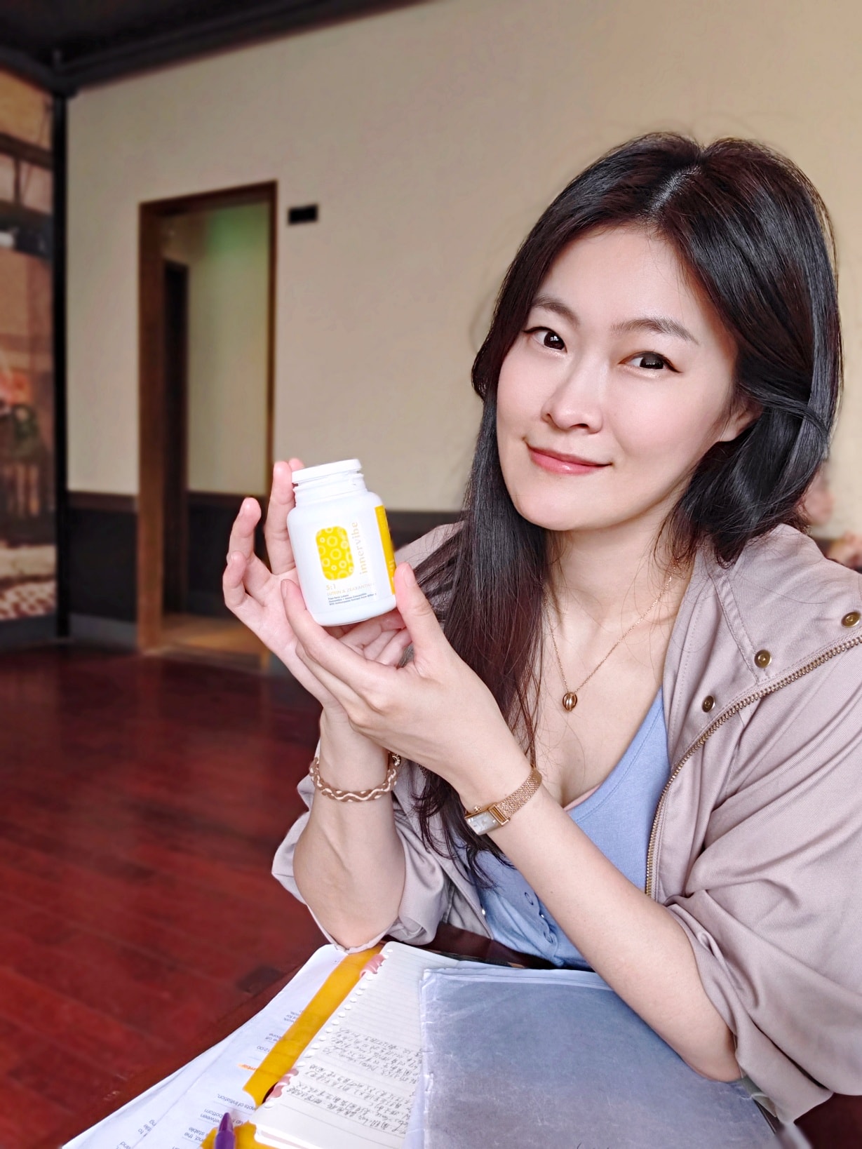 素食保健食品推薦｜innervibe 裡好遠見全護游離型金盞花葉黃素膠囊／麩胺酸發酵物GABA芝麻素舒眠膠囊評價