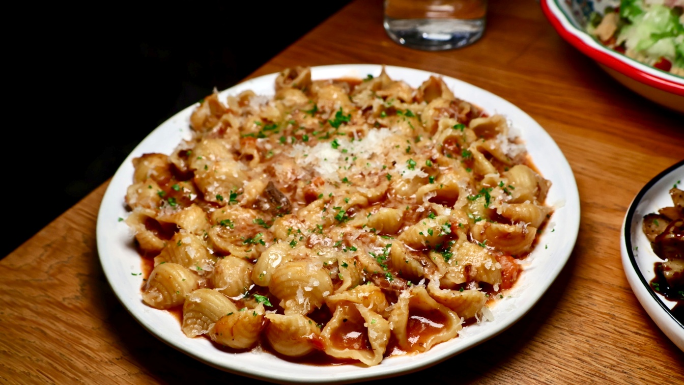 松山區義大利麵推薦｜康帕斯義麵屋Compas Pasta House：市民大道玻璃屋手工生麵餐廳
