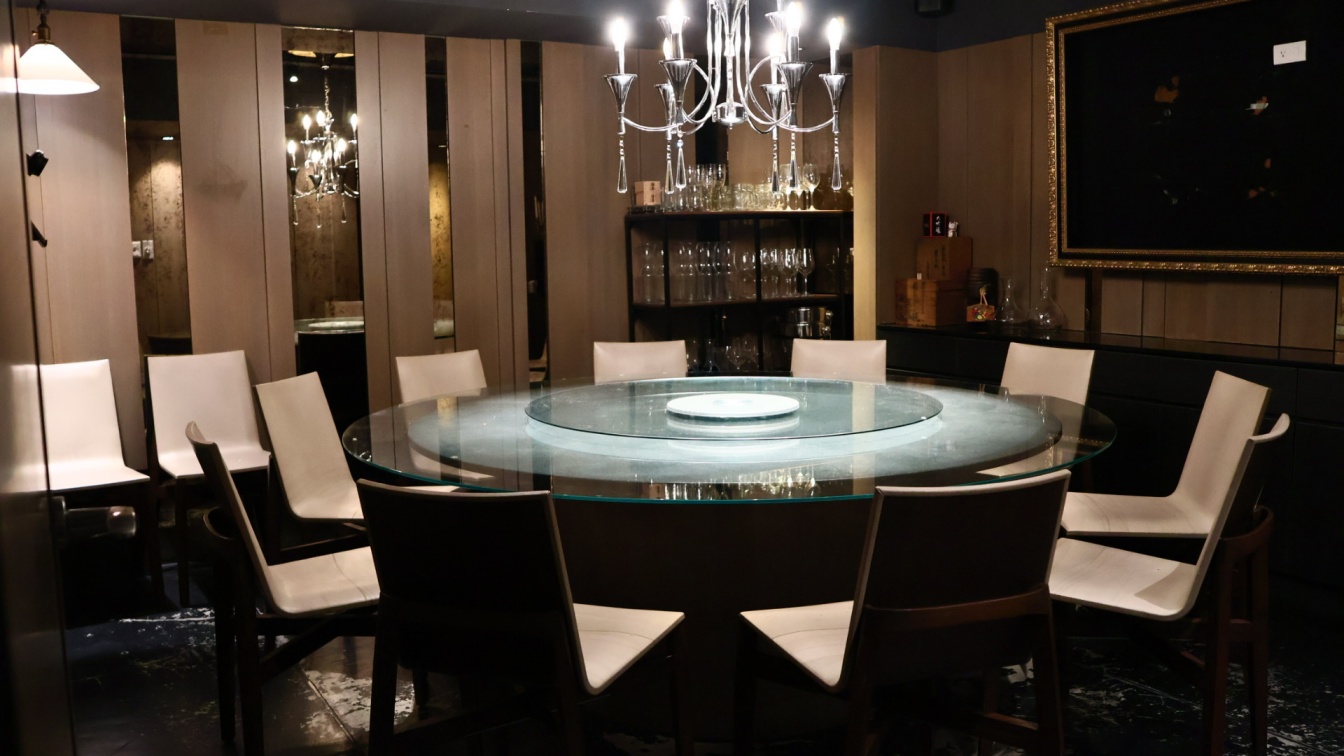 東區聚餐餐廳推薦｜花酒蔵 餐酒館 aplus dining sake bar：28年老牌東區餐酒館